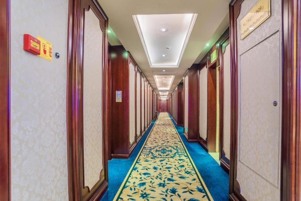 פוז'ו Sofis Pingshan Hotel מראה חיצוני תמונה