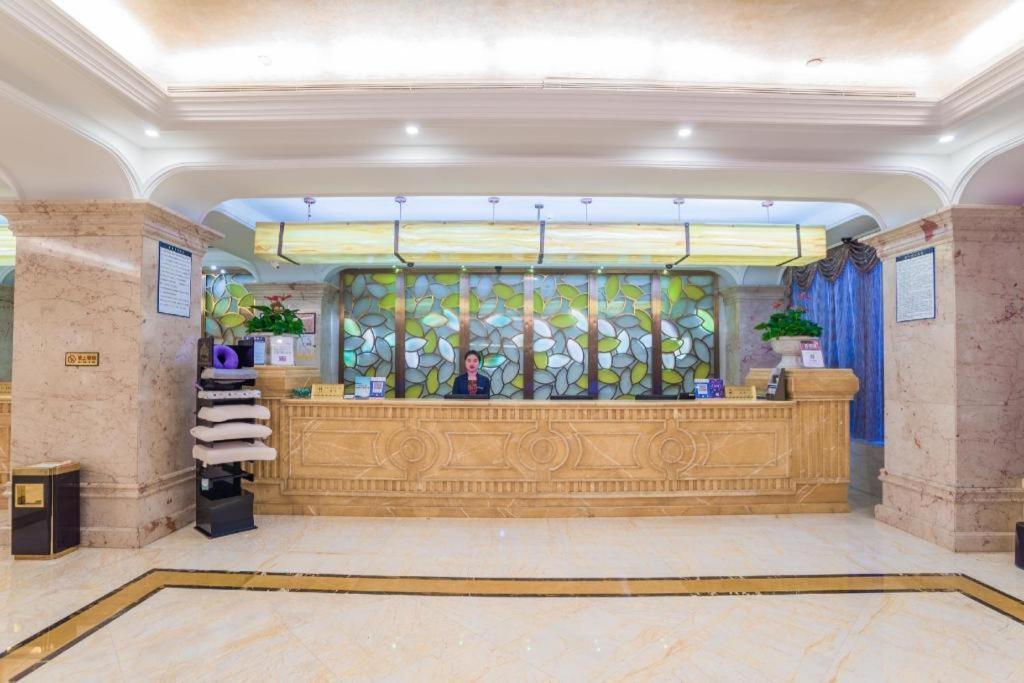 פוז'ו Sofis Pingshan Hotel מראה חיצוני תמונה