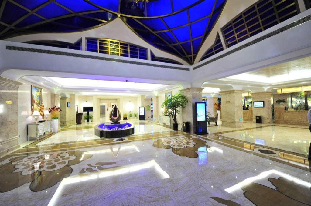 פוז'ו Sofis Pingshan Hotel מראה חיצוני תמונה